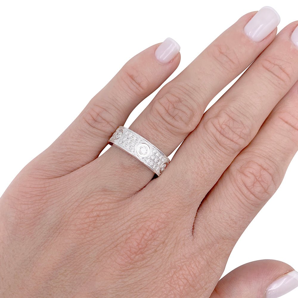 Bague Alliance CARTIER "Love" en or blanc et diamants - Castafiore