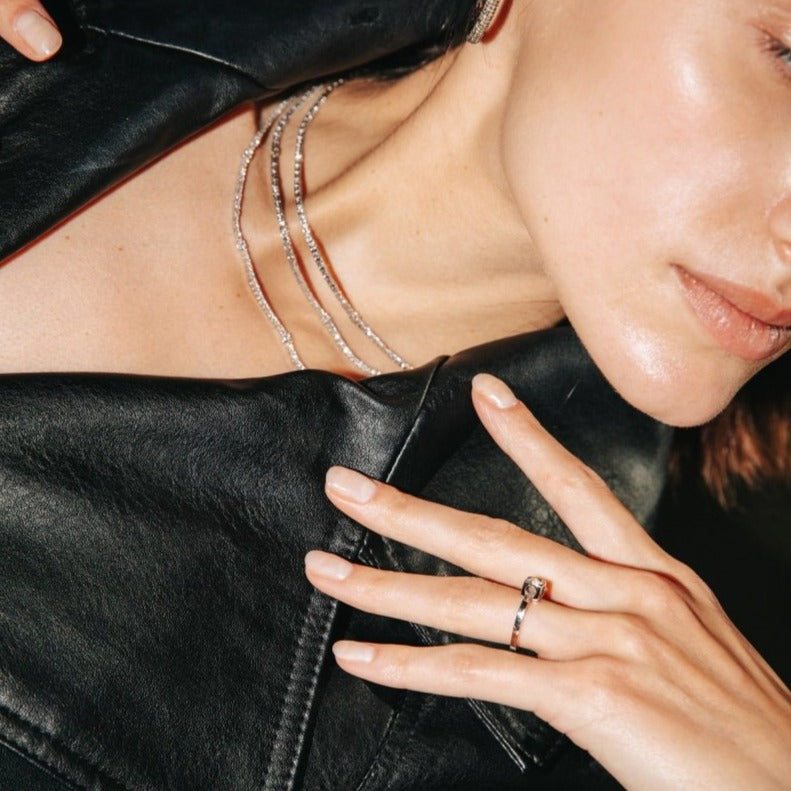 Bague Alliance DINH VAN ''Cube'' en or blanc et diamants - Castafiore