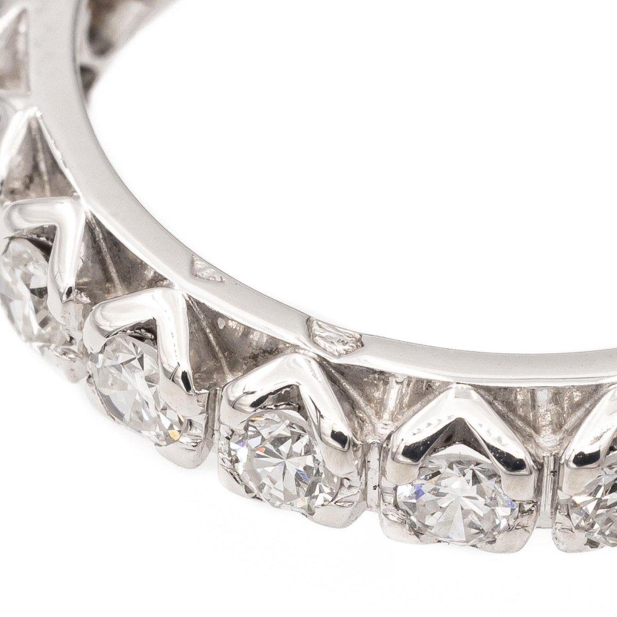 Bague Alliance en or blanc et diamants - Castafiore