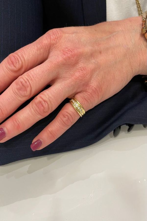 Bague Alliance En Or Jaune Et Diamant - Castafiore