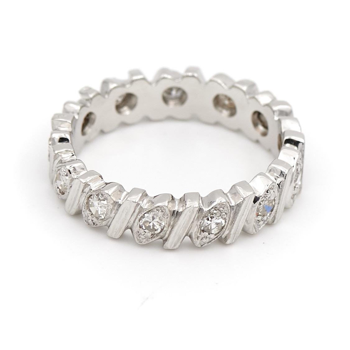 Bague Alliance Or blanc Diamant - Castafiore