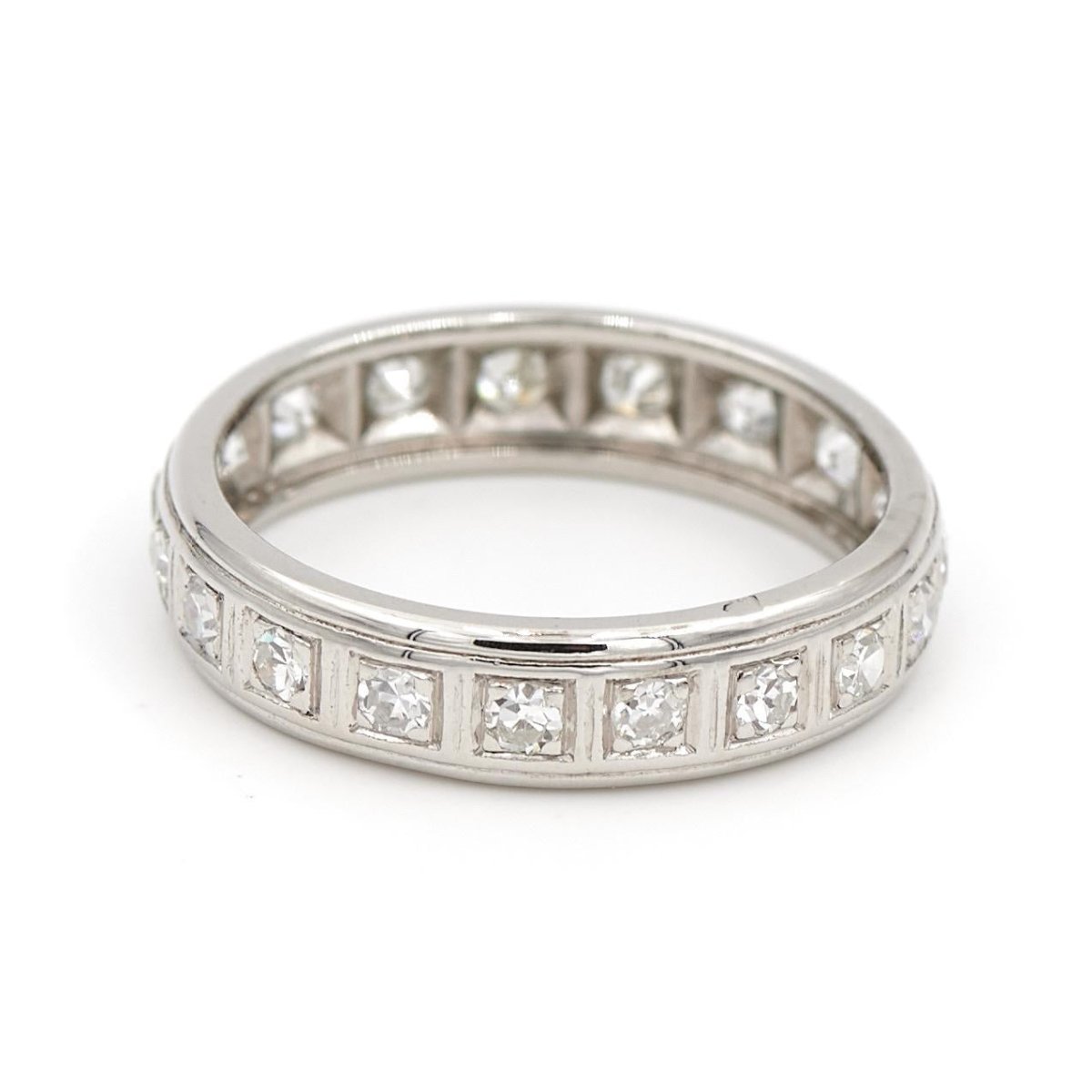Bague Alliance platine et diamants - Castafiore