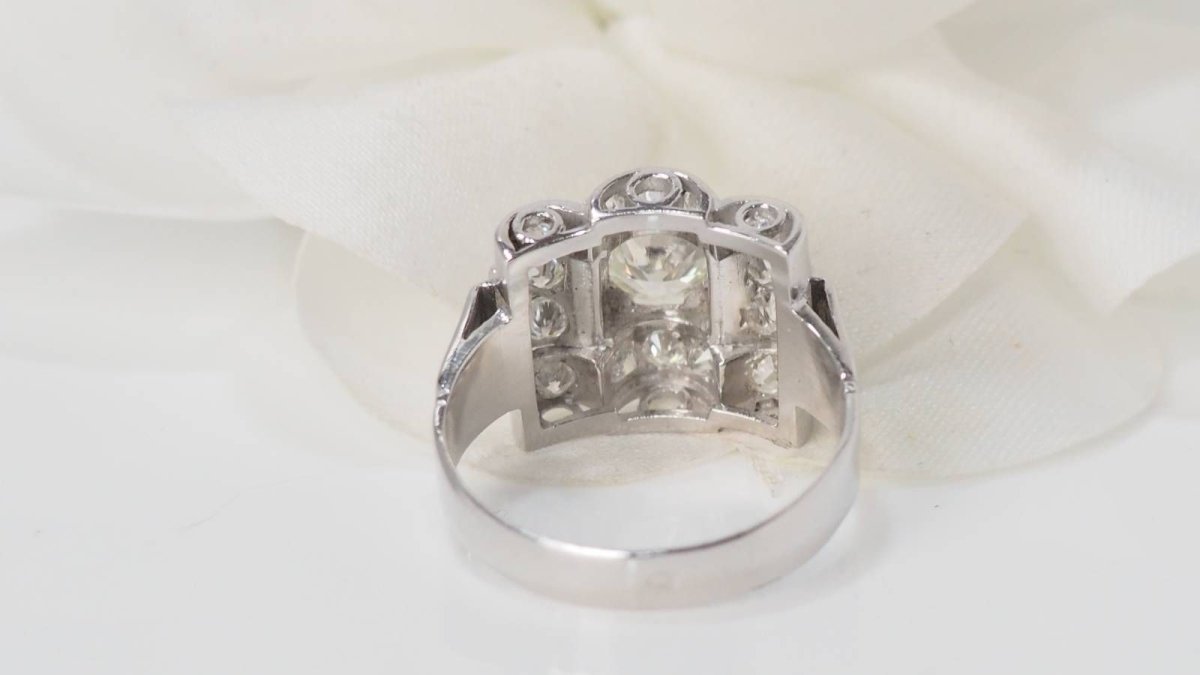 Bague ancienne en platine et diamants - Castafiore