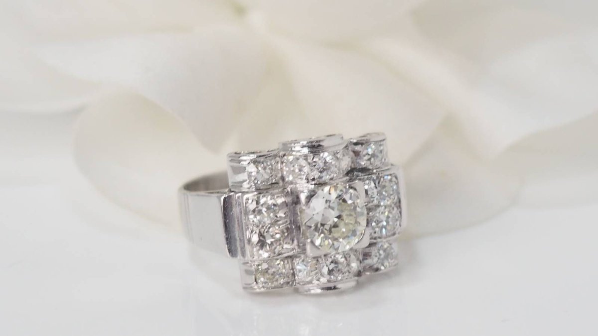 Bague ancienne en platine et diamants - Castafiore