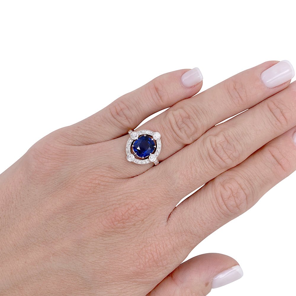 Bague années 1920, saphir Ceylan, diamants taille ancienne - Castafiore