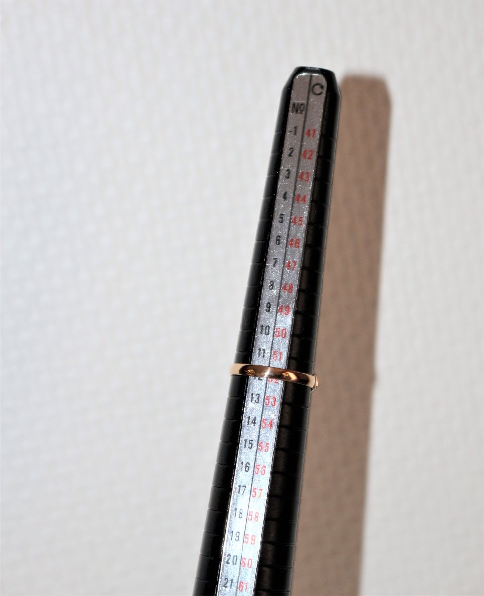 Bague Années 40 Godronnée Et Ajourée - Castafiore