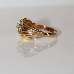 Bague Années 40 Godronnée Et Ajourée - Castafiore