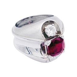 Bague Art Déco BOUCHERON en platine, rubis, diamants. - Castafiore