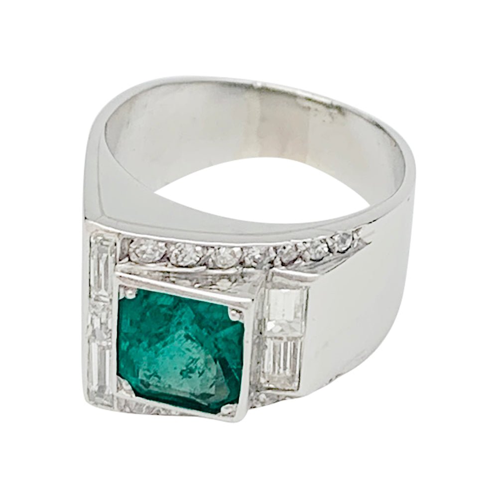 Bague Art Déco en platine, émeraude et diamants - Castafiore