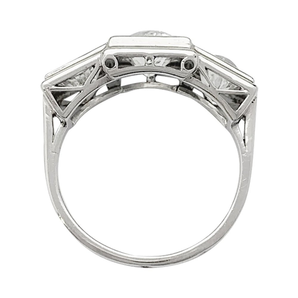 Bague art déco "trilogie" sertie de diamants sur platine - Castafiore