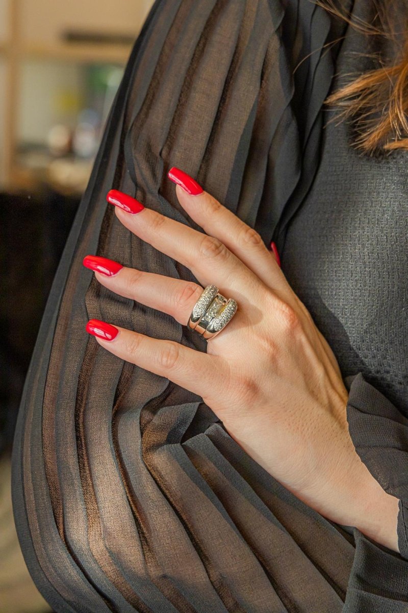 Bague Bandeau en or blanc et diamants - Castafiore