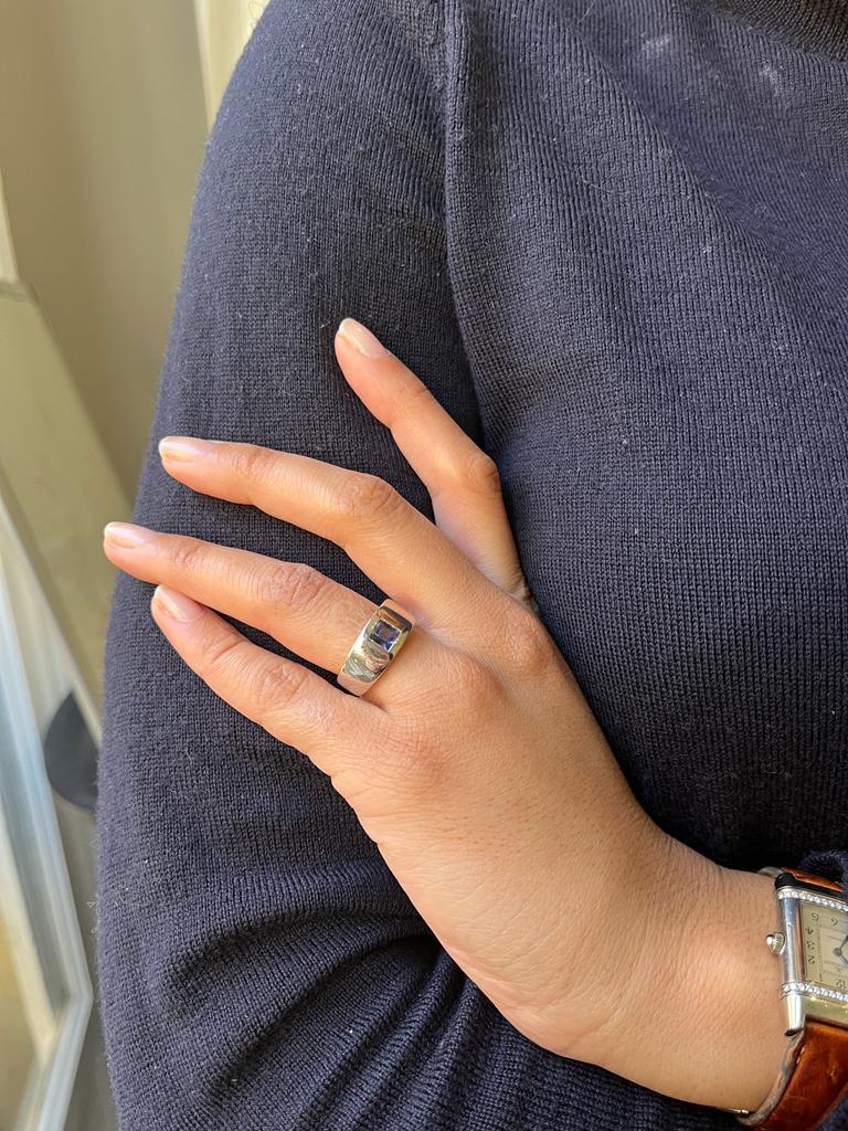 Bague Bandeau en or blanc et iolite - Castafiore