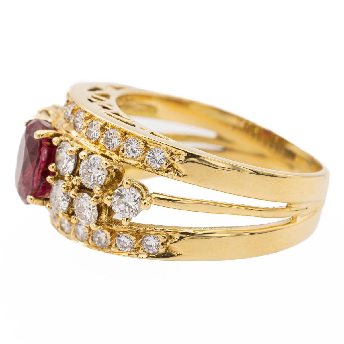 Bague Bandeau en or jaune et rubis - Castafiore