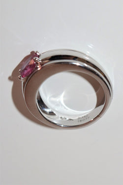 Bague BOUCHERON "Axelle" en or blanc et saphir rose - Castafiore