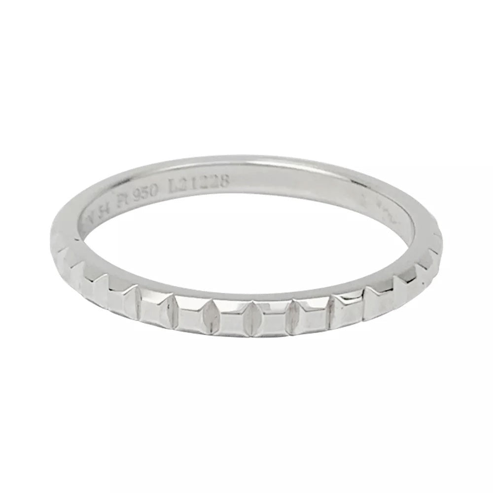 Boucheron “Clou de Paris” ring in platinum – Castafiore