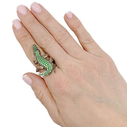Bague Boucheron Crocodile en or blanc, sertie de diamants et pierres de couleur - Castafiore