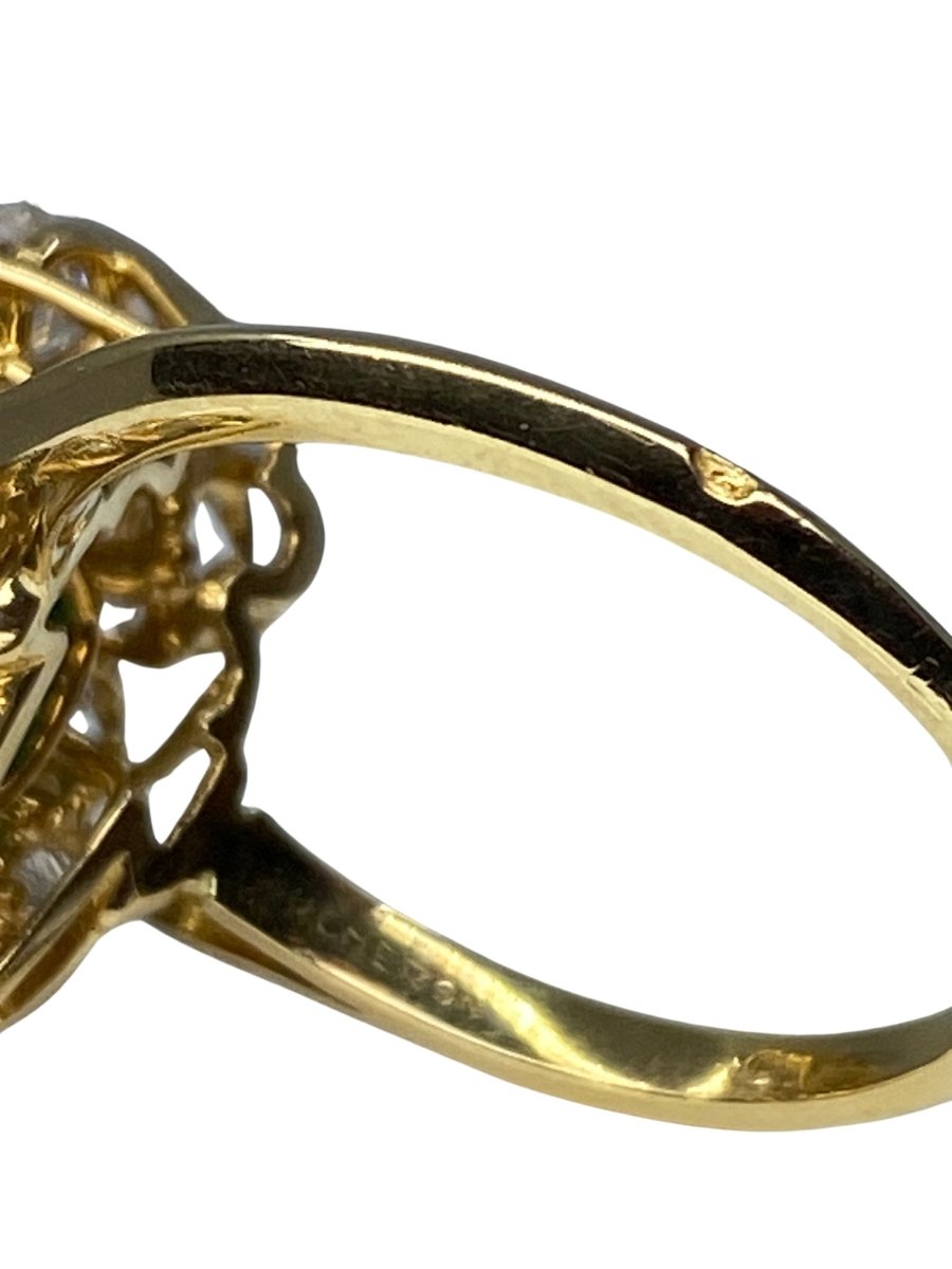 Bague BOUCHERON Pompadour en or jaune, émeraude et diamants - Castafiore