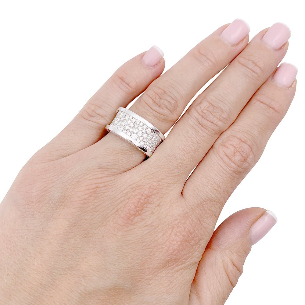 Bague BULGARI "B.Zero1" en or blanc et diamants. - Castafiore