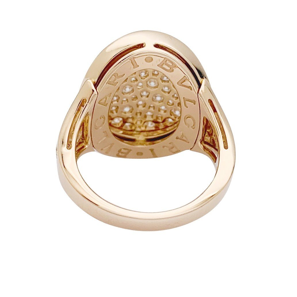 Bague BULGARI modèle "Bulgari Bulgari", en or rose et diamants - Castafiore