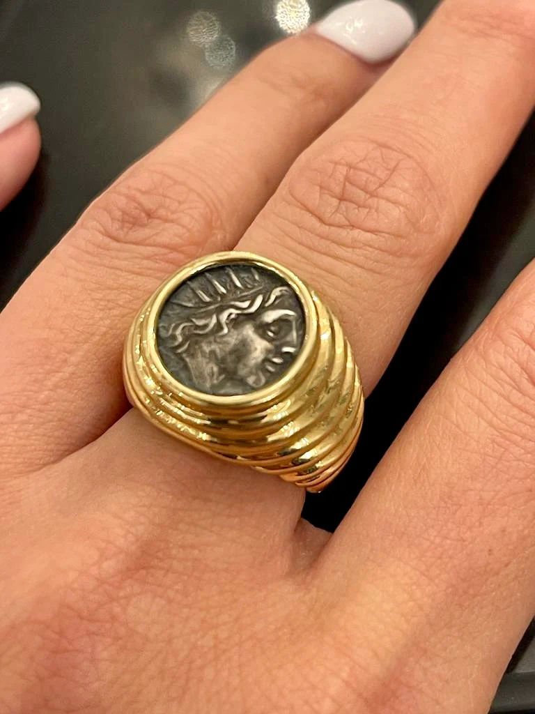 Bague BULGARI "Monete" or jaune, pièce en argent antique - Castafiore