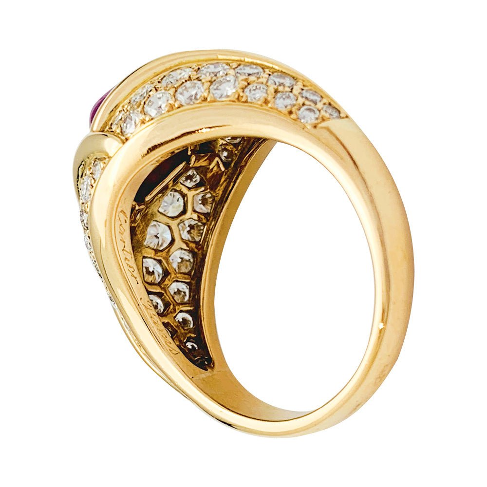 Bague Cartier en or jaune, diamants et rubis - Castafiore