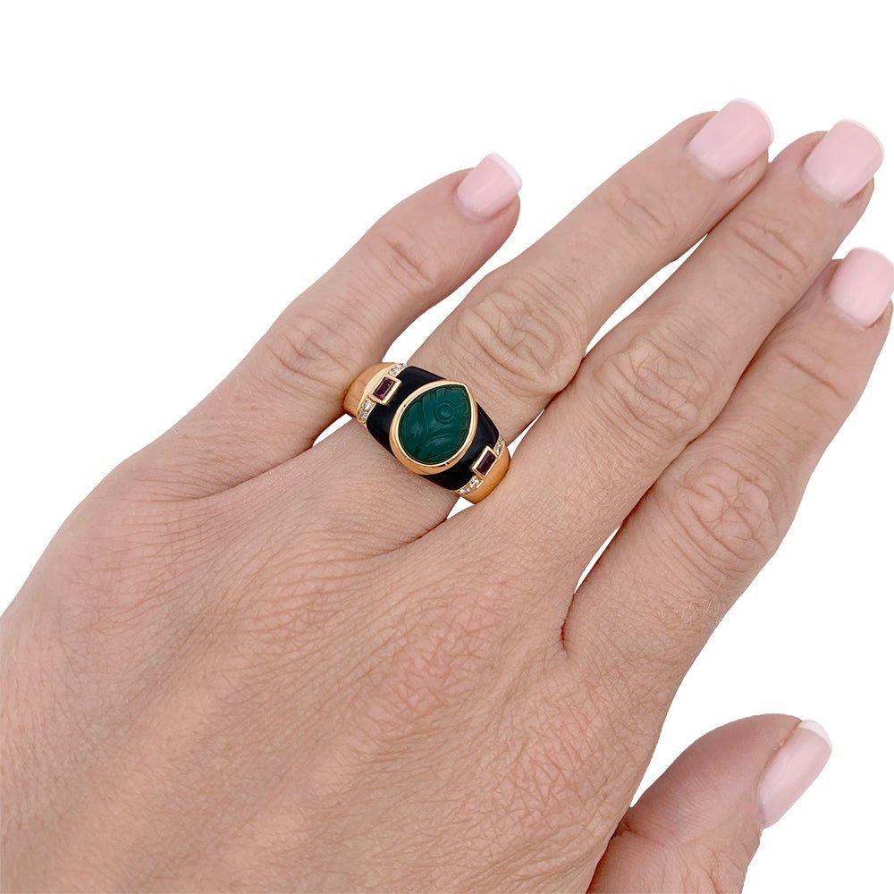 Bague CARTIER, "Gaïa", en or jaune et pierres de couleurs. - Castafiore