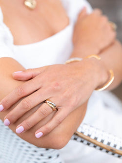 Bague CARTIER "Trinity" en or jaune, or blanc et or rose - Castafiore