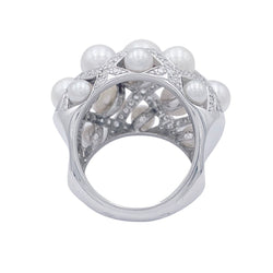 Bague Chanel, "Baroque", or blanc, diamants, perles de culture - Castafiore