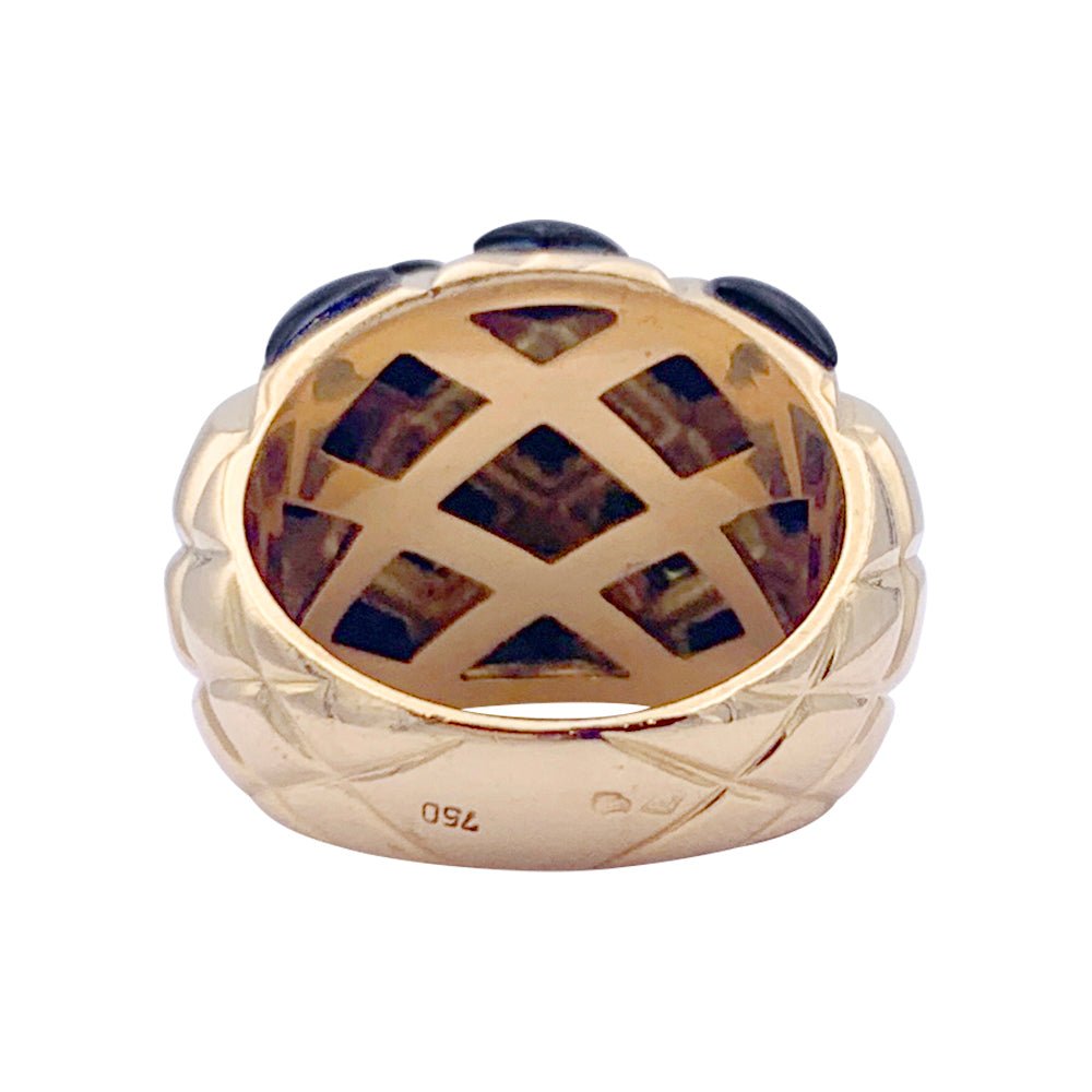 Bague CHANEL en or jaune et onyx - Castafiore