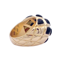 Bague CHANEL en or jaune et onyx - Castafiore