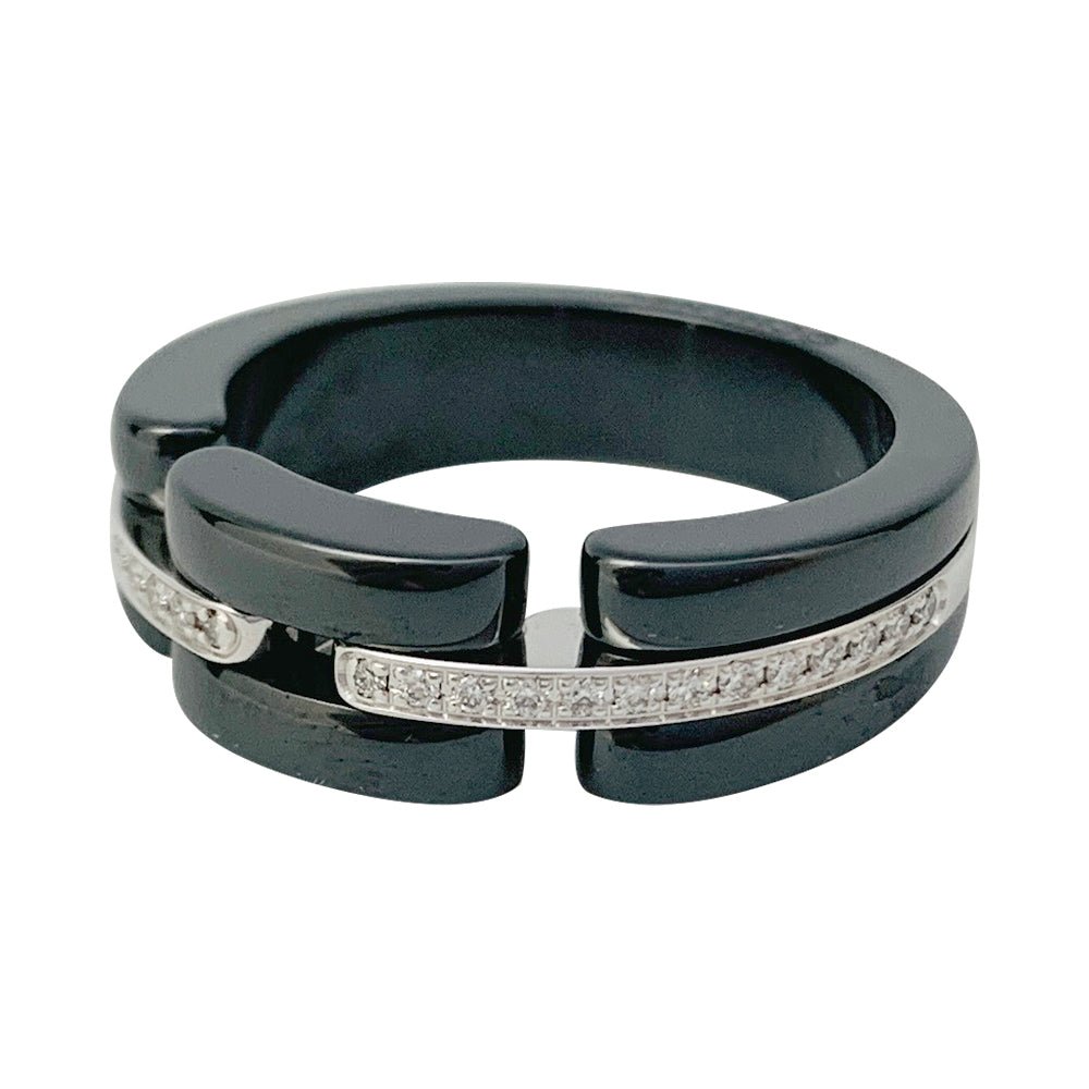 Bague Chanel "Ultra" en céramique, or blanc et diamants - Castafiore