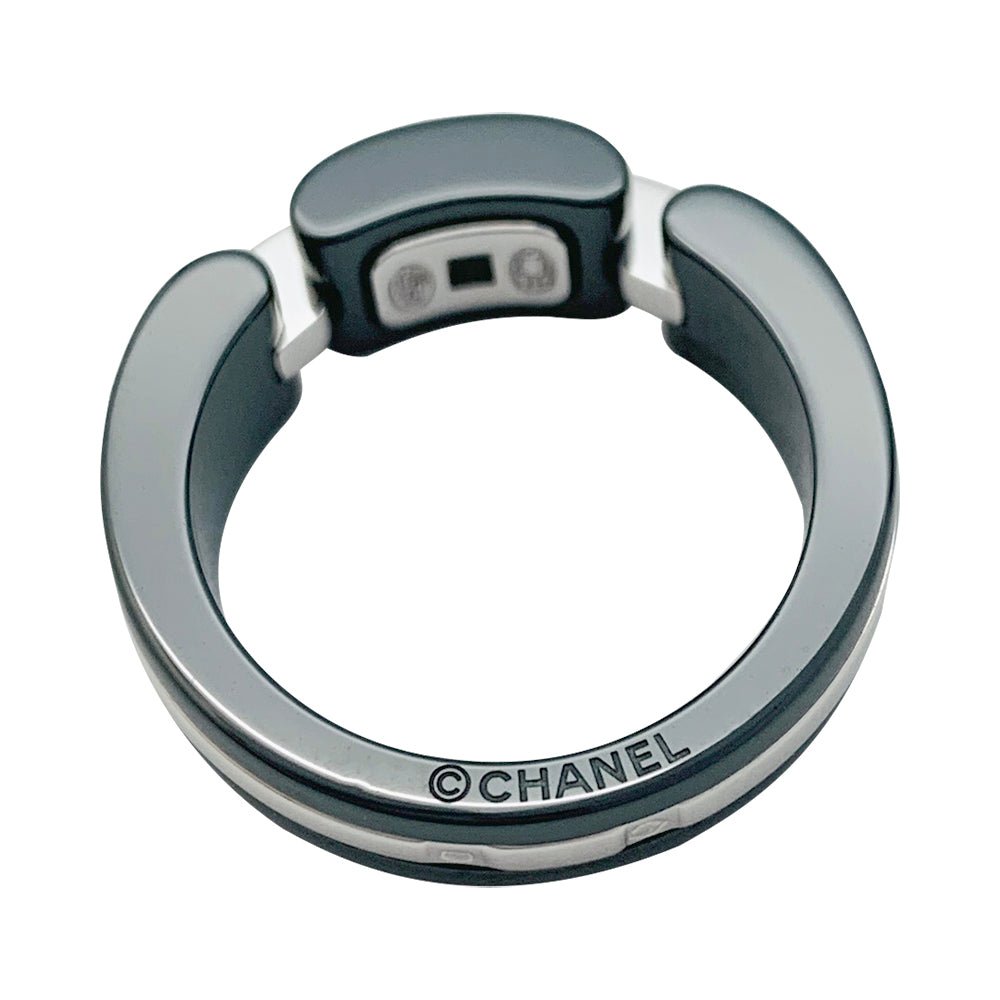 Bague Chanel "Ultra" en céramique, or blanc et diamants - Castafiore