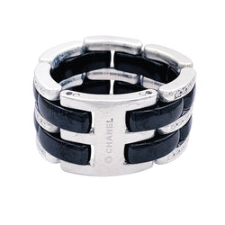 Bague Chanel,"Ultra", en or blanc, céramique noire et diamants. - Castafiore