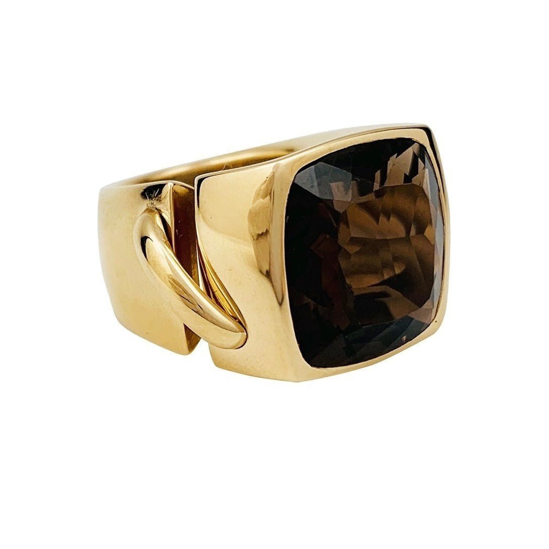 Bague chevalière CHAUMET, "Lien", or jaune, quartz fumé - Castafiore