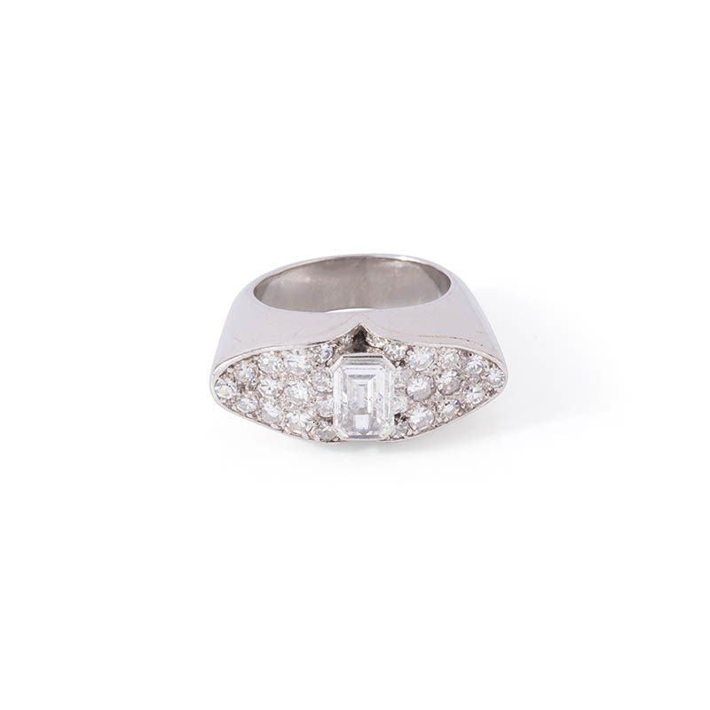Bague Chevalière en platine et diamants - Castafiore
