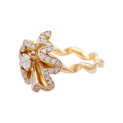 Bague CHRISTIAN DIOR "Archi Dior Cocotte" en or rose et diamants. - Castafiore