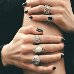 Bague Cocktail en platine, aigue-marine set brillants - Castafiore