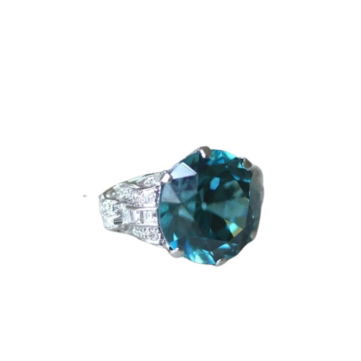 Bague Cocktail Zircon bleu et diamants sur platine - Castafiore
