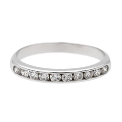 Bague demi alliance en or blanc et diamants - Castafiore