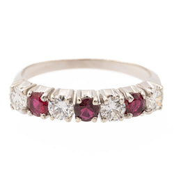 Bague Demi Alliance en or blanc, rubis et diamants - Castafiore