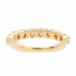 Bague demi alliance en or jaune et diamants - Castafiore