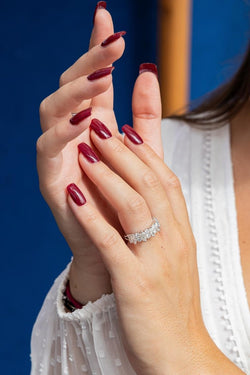 Bague Demi alliance Or blanc diamant - Castafiore