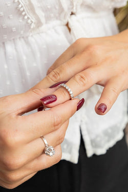 Bague Demi alliance Or blanc Diamant - Castafiore
