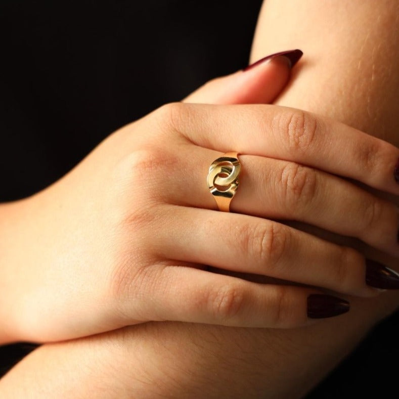 Bague DINH VAN "Menottes" en or jaune - Castafiore