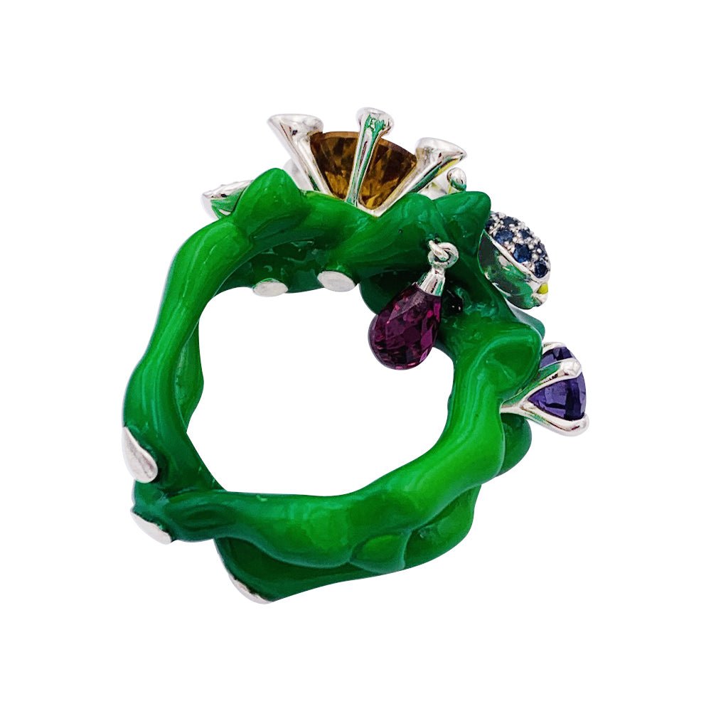 Bague Dior, "Milly Carnivora", laque, diamants, pierres de couleur. - Castafiore