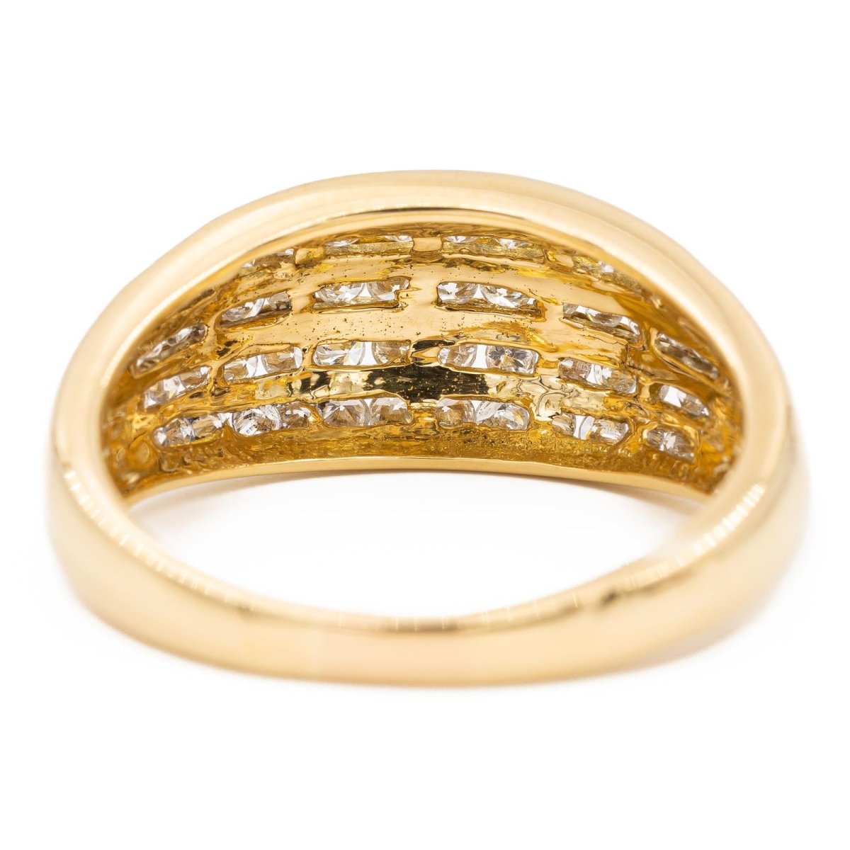 Bague Dôme en or jaune et diamants - Castafiore