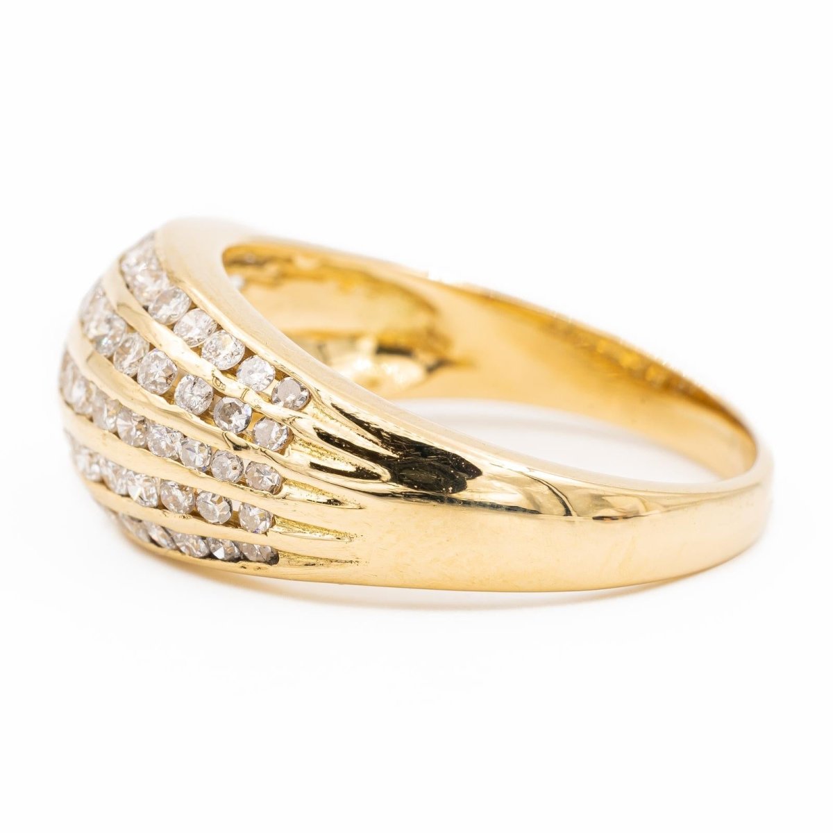 Bague Dôme en or jaune et diamants - Castafiore