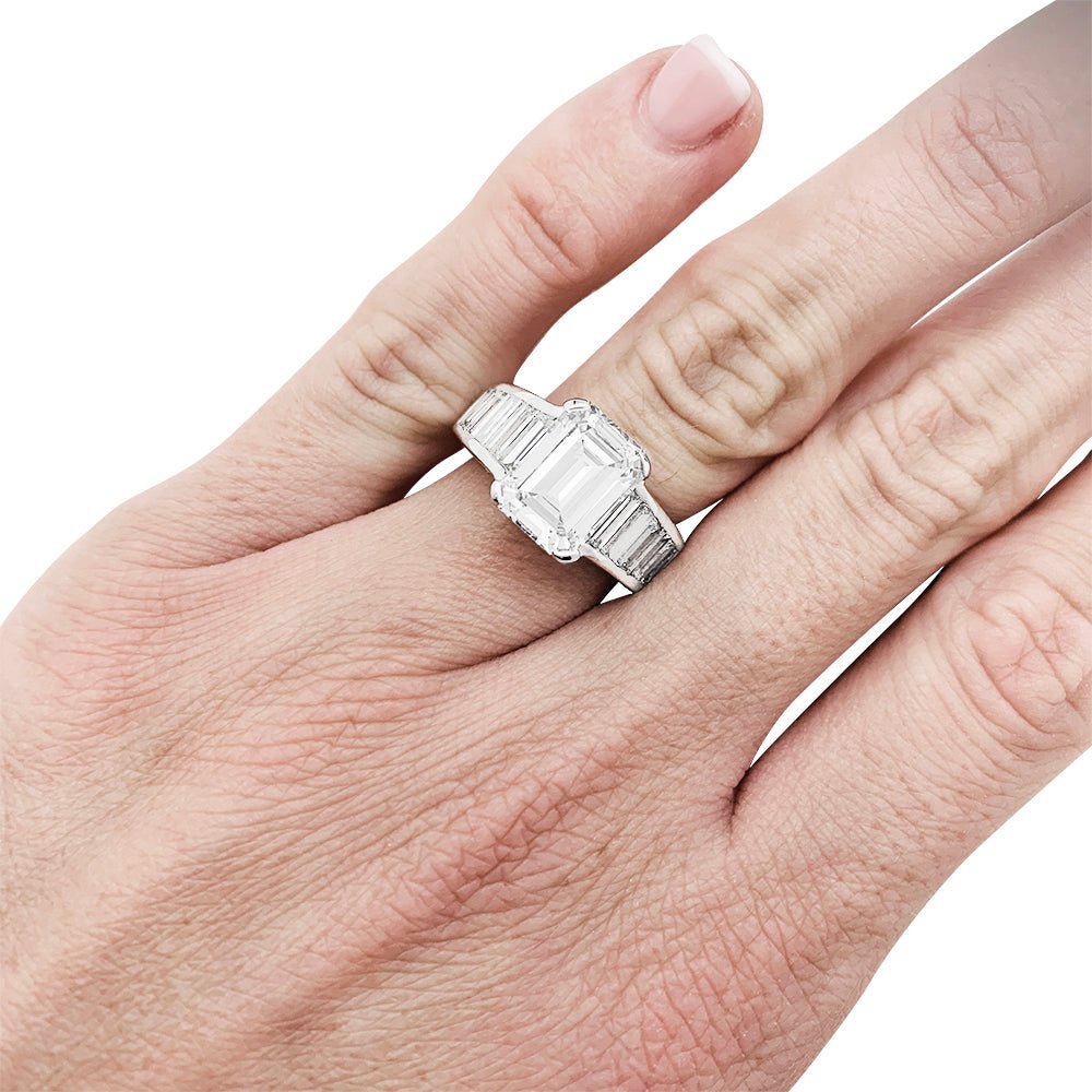 Bague Edouard Nahum diamant 3,31 carats en or blanc - Castafiore