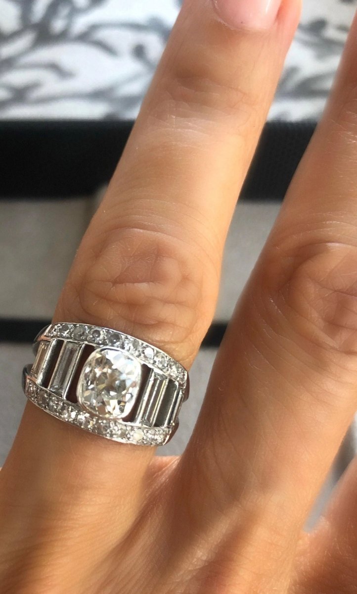 Bague en diamant et platine forme bandeau - Castafiore