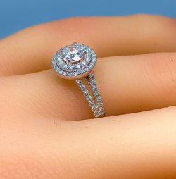 Bague en or blanc 18 carat , diamant 0,40 carat couleur E - Castafiore